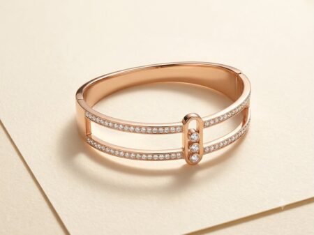 stunning bracelet